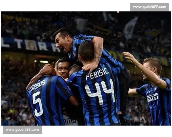 米兰 1600 万 + 400 万欧正式报价瓦伦西亚中场哈维 - 格拉