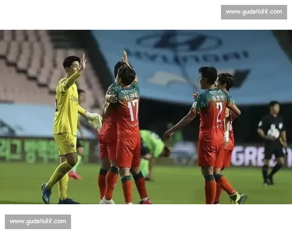 蔚山现代迎战江原FC 谁能在本轮对决中掌握胜利主动权